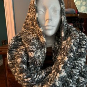Lululemon hooded scarf